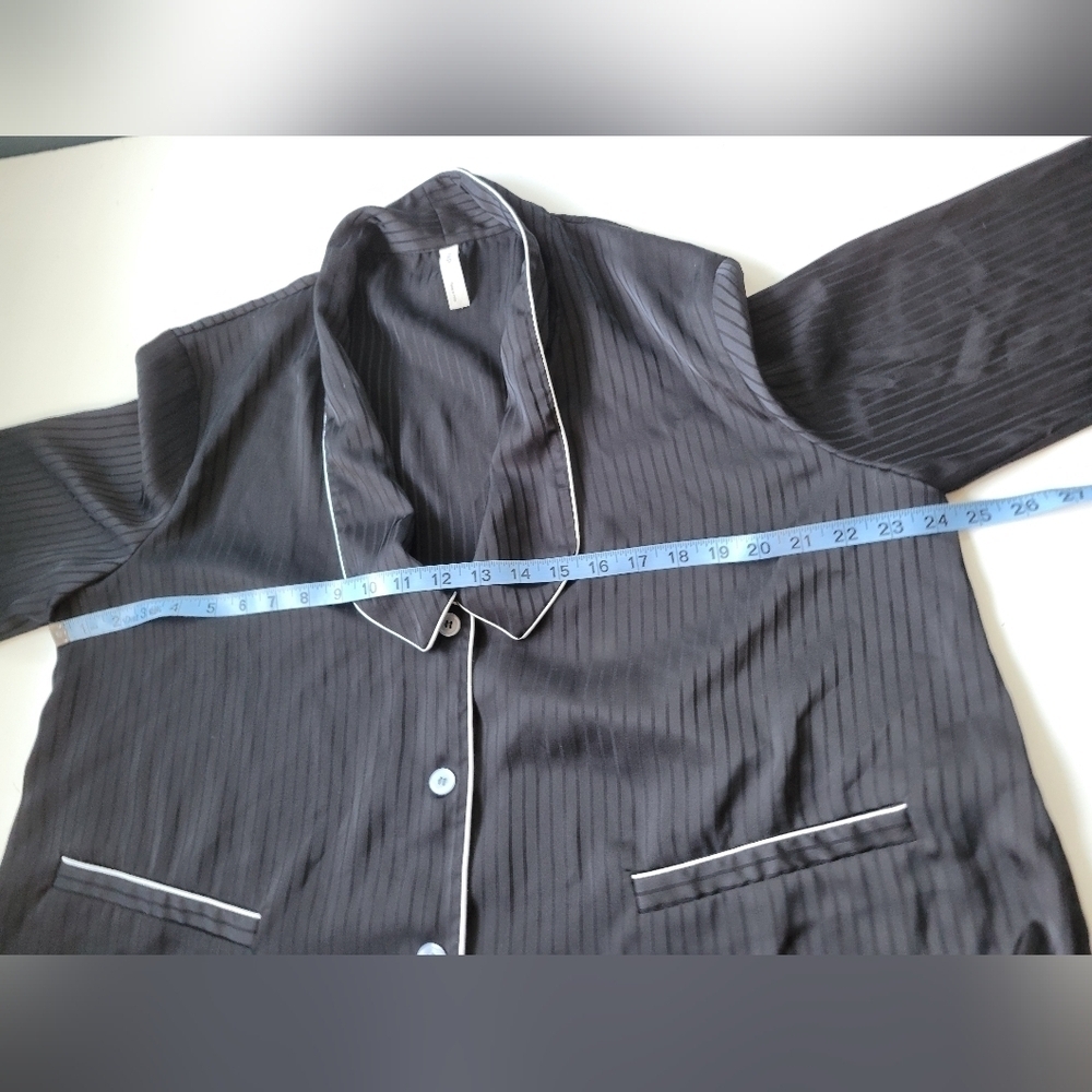 Nap Statement Collar Cropped Pajama Top Black Size XXL - Picture 9 of 9